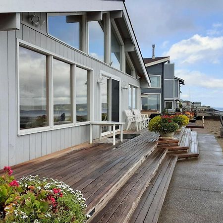 Beachfront Whidbey Island Home And Apartment! Лангли Екстериор снимка