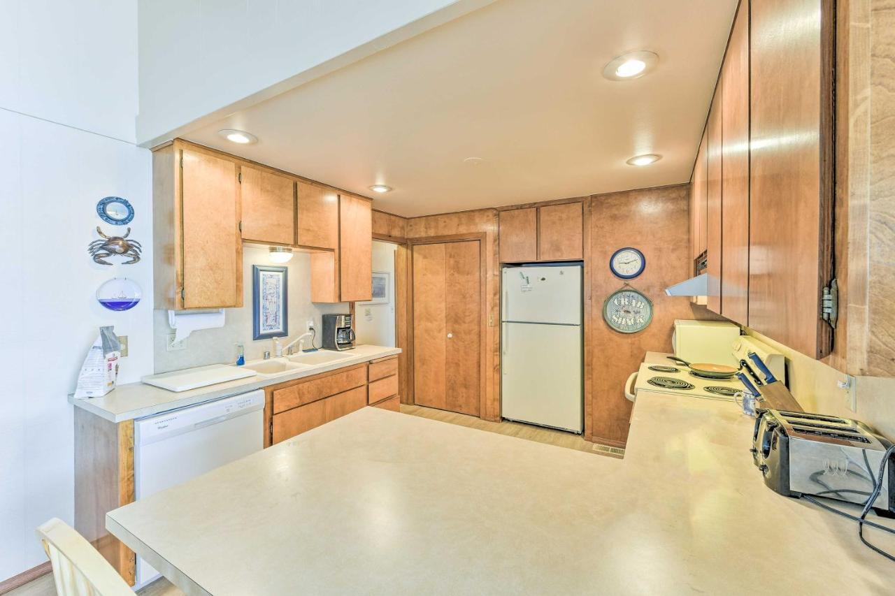 Beachfront Whidbey Island Home And Apartment! Лангли Екстериор снимка
