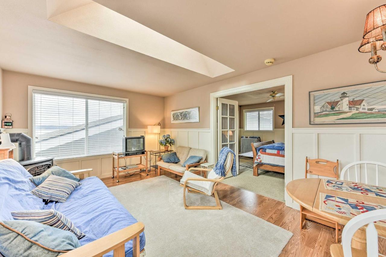 Beachfront Whidbey Island Home And Apartment! Лангли Екстериор снимка